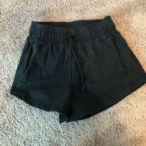 3” inner glow shorts